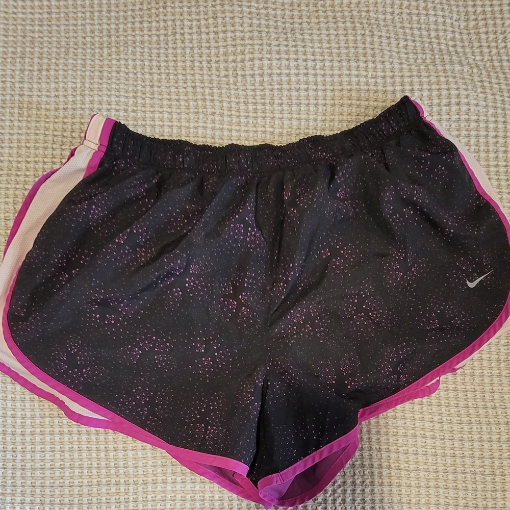 Nike Women's Black and Pink Dri Fit Shorts